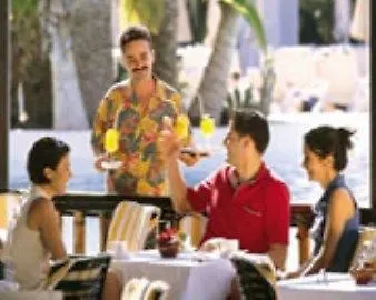 Riu Papayas ホテル 4*