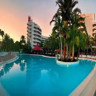 Riu Papayas ホテル