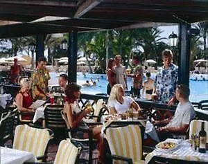 Riu Papayas 酒店