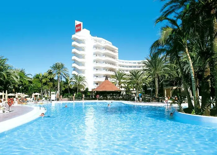 Hotel Riu Papayas 4*