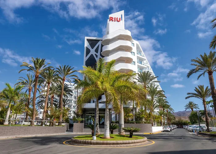 Riu Papayas Hotel 4*